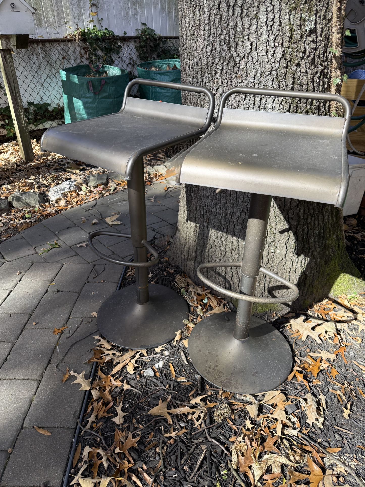 Metal Bar Stool/Chairs 