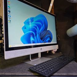 Hp. AiO TouchScreen PC, windows 11, 512 GB SSD Storage, 16 GB Ram - $250.. Firm On Price 