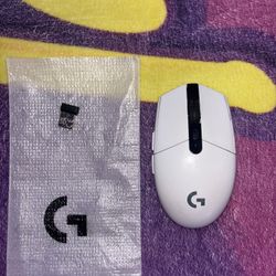 Logitech G305 wireless gaming mouse 