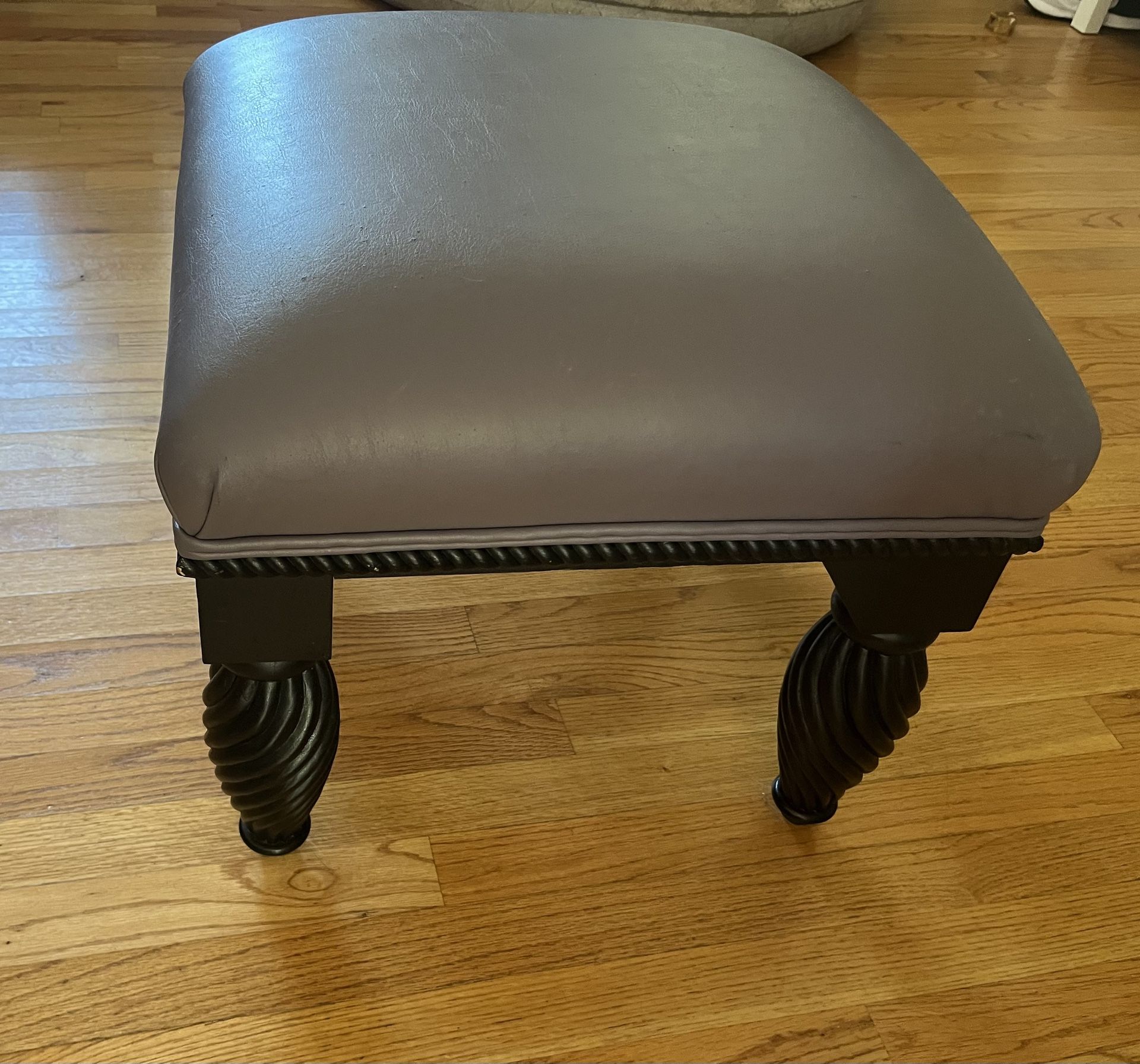 Small Stool Gray Leather Black Legs