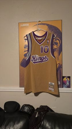 Mike bibby  2005 - 2006 size large