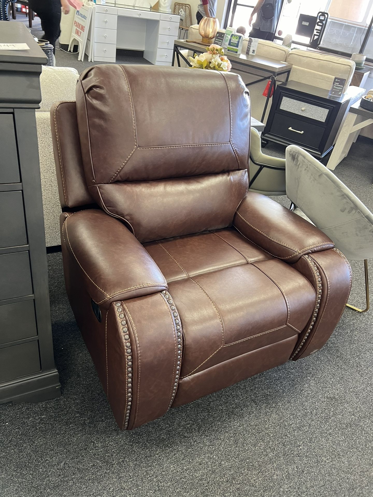 Recliner 