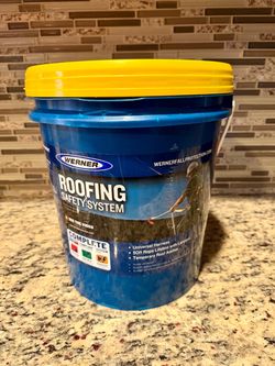 Werner Roofing Harness Safety System K211201W Complete Compliance Kit - Sealed