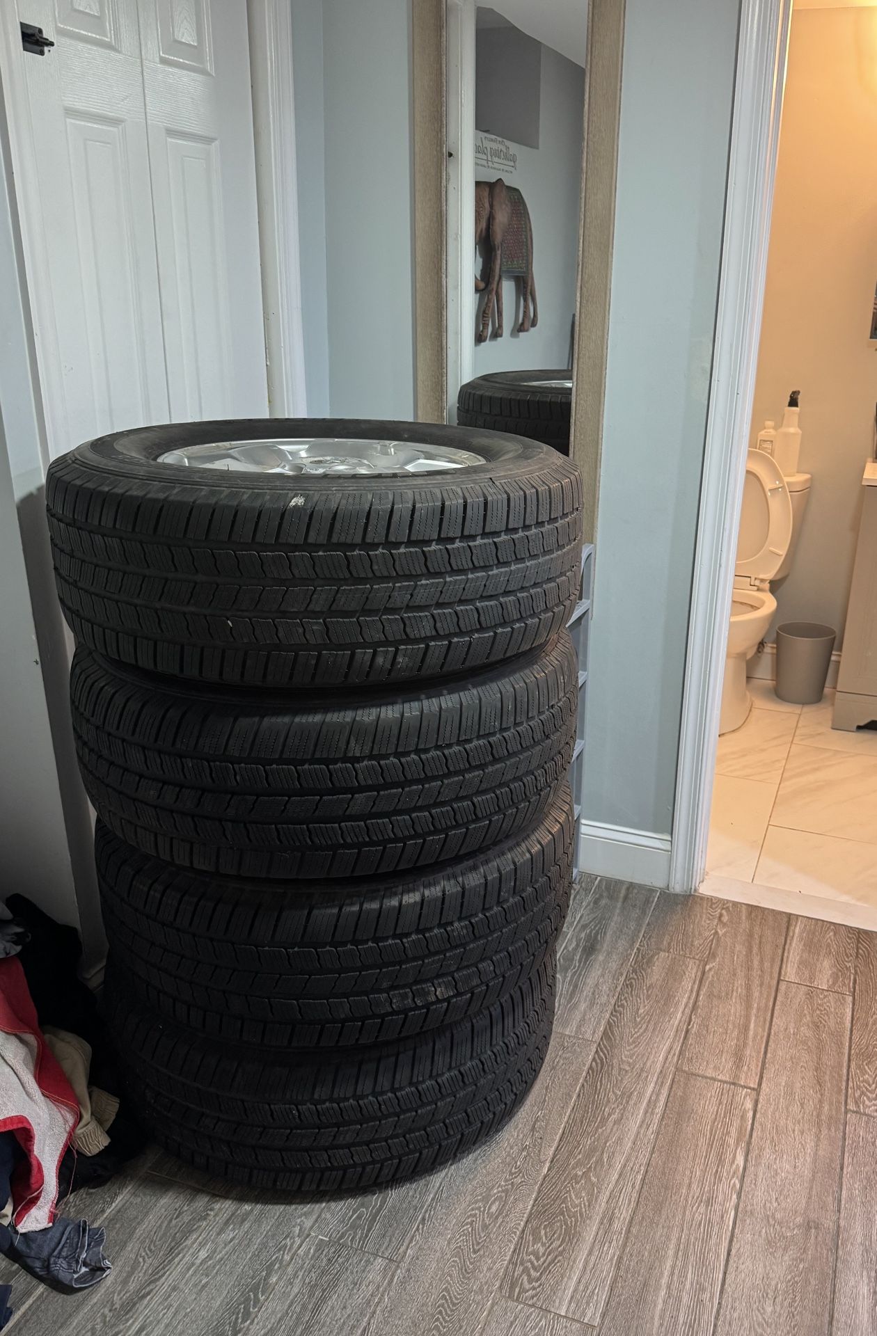 Tired And Factory Rims For A Tundra
