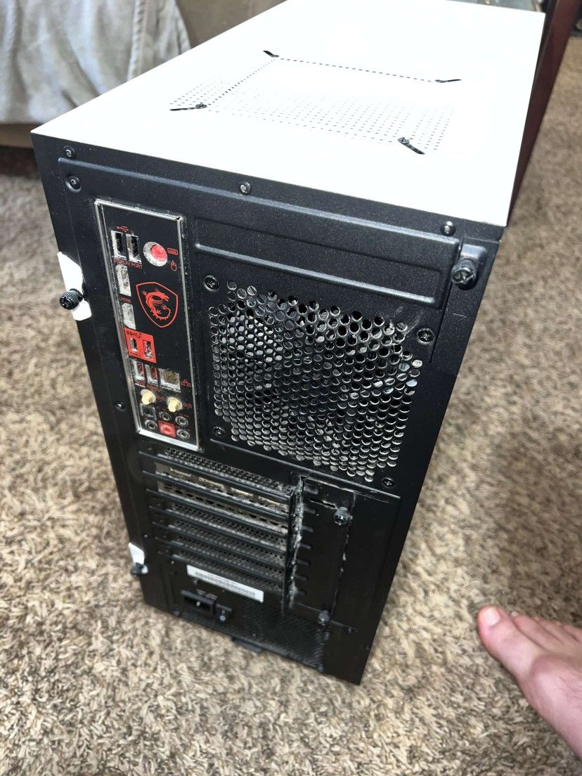 Powerful 1 Year Old Gaming/Streaming Rig