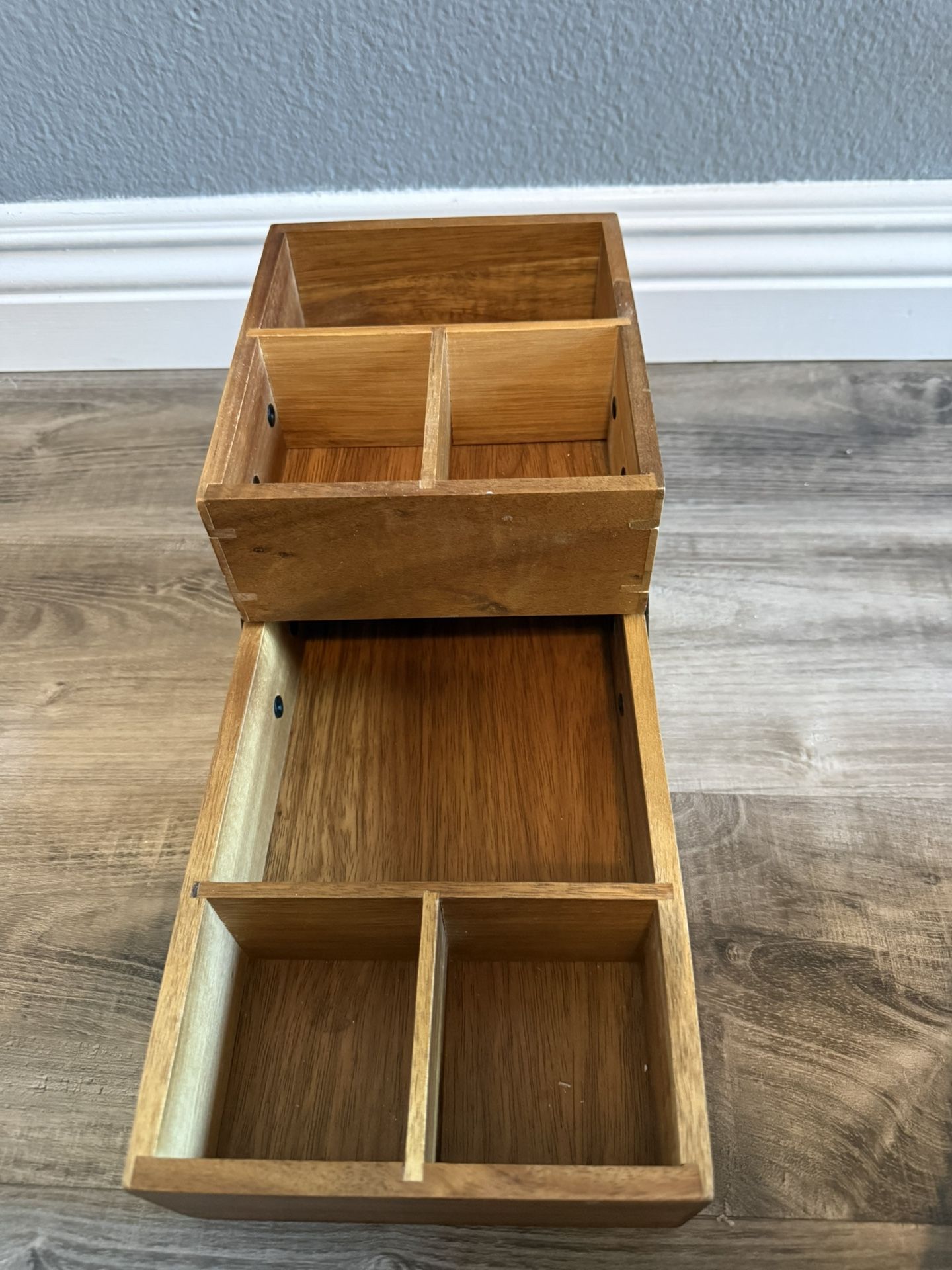 vanity Organizer