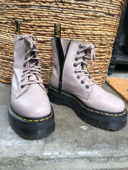 Dr Martens Platform Size 5 Soft Blush Pink Excellent Condition
