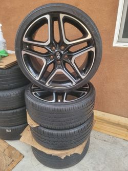 Wheel 19 5 Lugs 5x114.3 hyundai