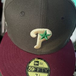 Phillies Fitted Hat 7 3/8 