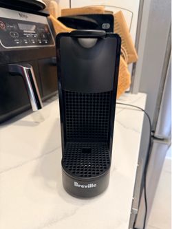 Breville Nespresso Essenza Mini