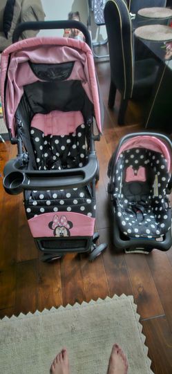 Disney baby carseat and stroller  used  No Tears No Stains very clean