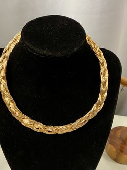 Vintage Gold Tone Braided Wire Collar Style Necklace