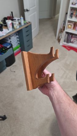 Wooden handmade controller and headset mount