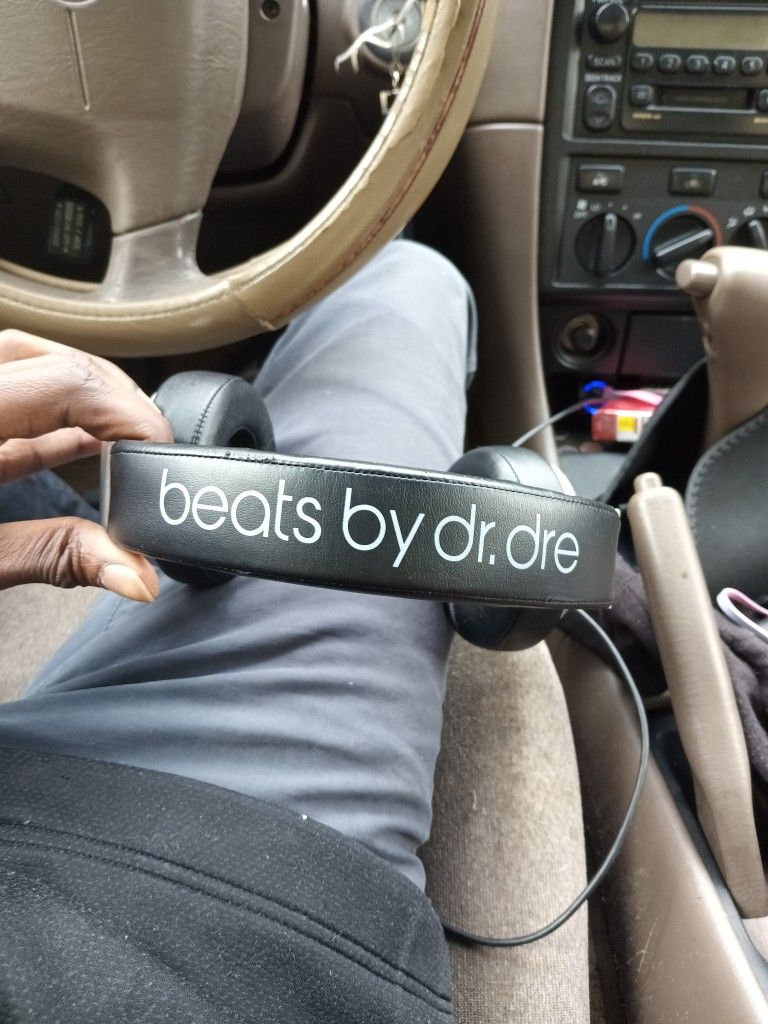 BEATS BY DRE PRO