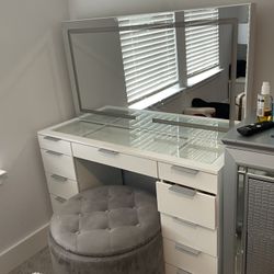 LED Vanity 