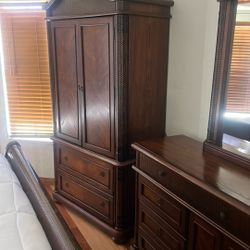 King Bedroom Set