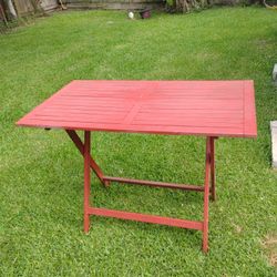 Folding Table 