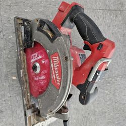 Milwaukee Circular Saw 7 1/4