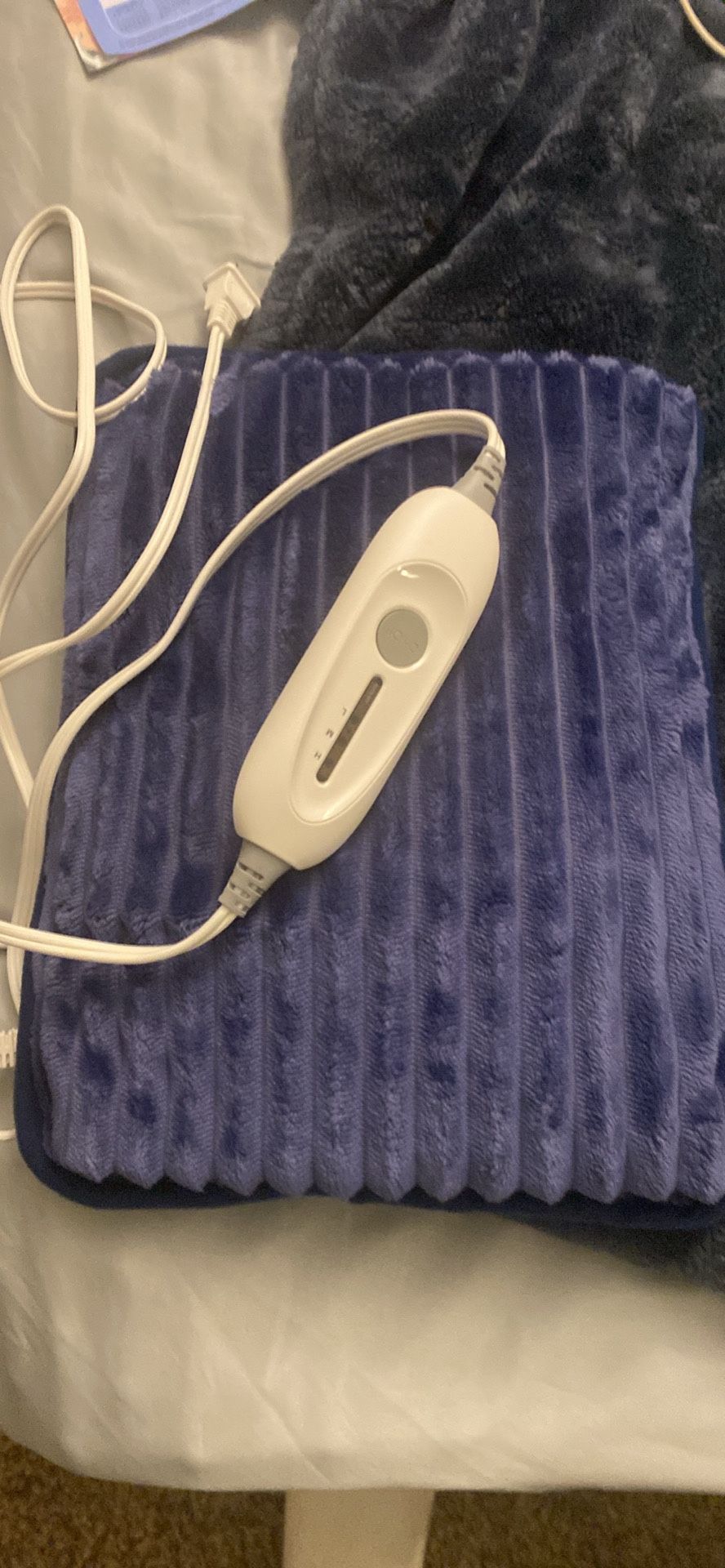 Small Electric Pillow Warmer (can Place Your Hands Inside As Well)