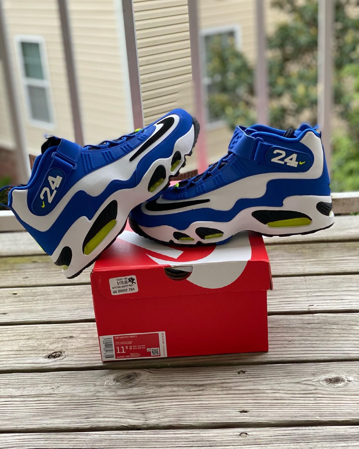 BRAND NEW NIKE AIR GRIFFEY MAX “VARSITY ROYAL” FOR SALE!!! MEN's
