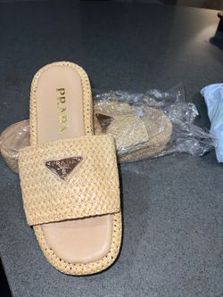 Woman sandals