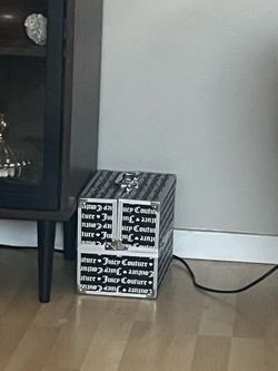 RARE VINTAGE JUICY COUTURE COSMETIC TRAIN CASE — BLACK & WHITE — $1,000 OBO
