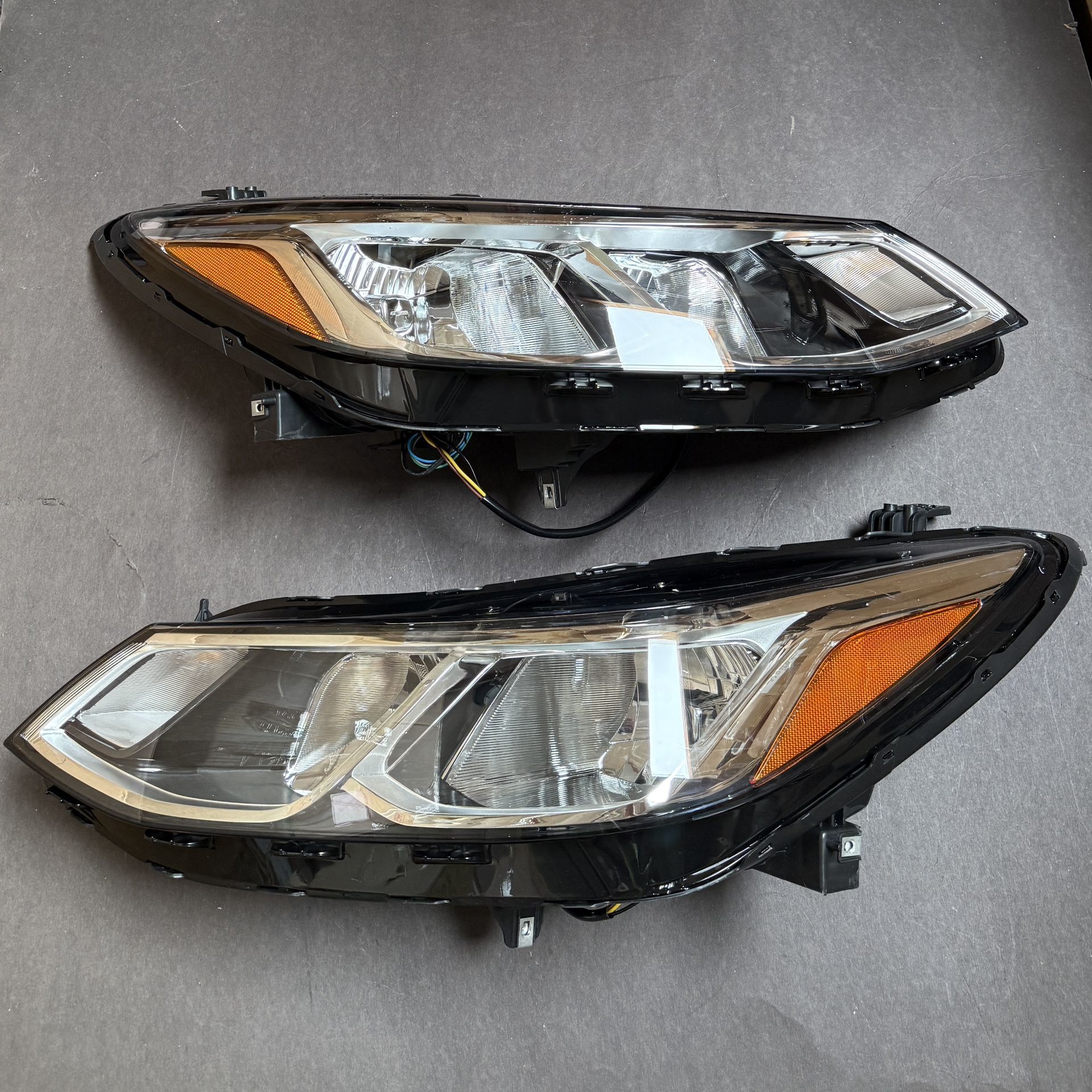 Pair Headlights Chevy Cruze 2016-2019 Halogen Headlamps Assembly Black LH RH Side