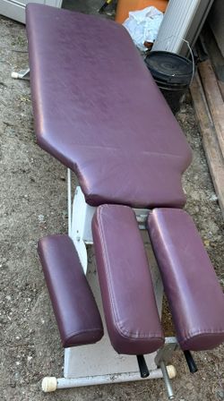 Chiropractic / PT Tables