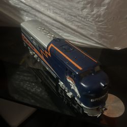 Bachmann Denver Broncos NFL Model Train Locomotive Collectible