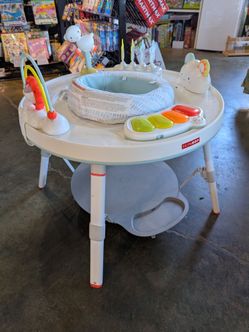 Skip*Hop Skip Hop Activity Center Exersaucer