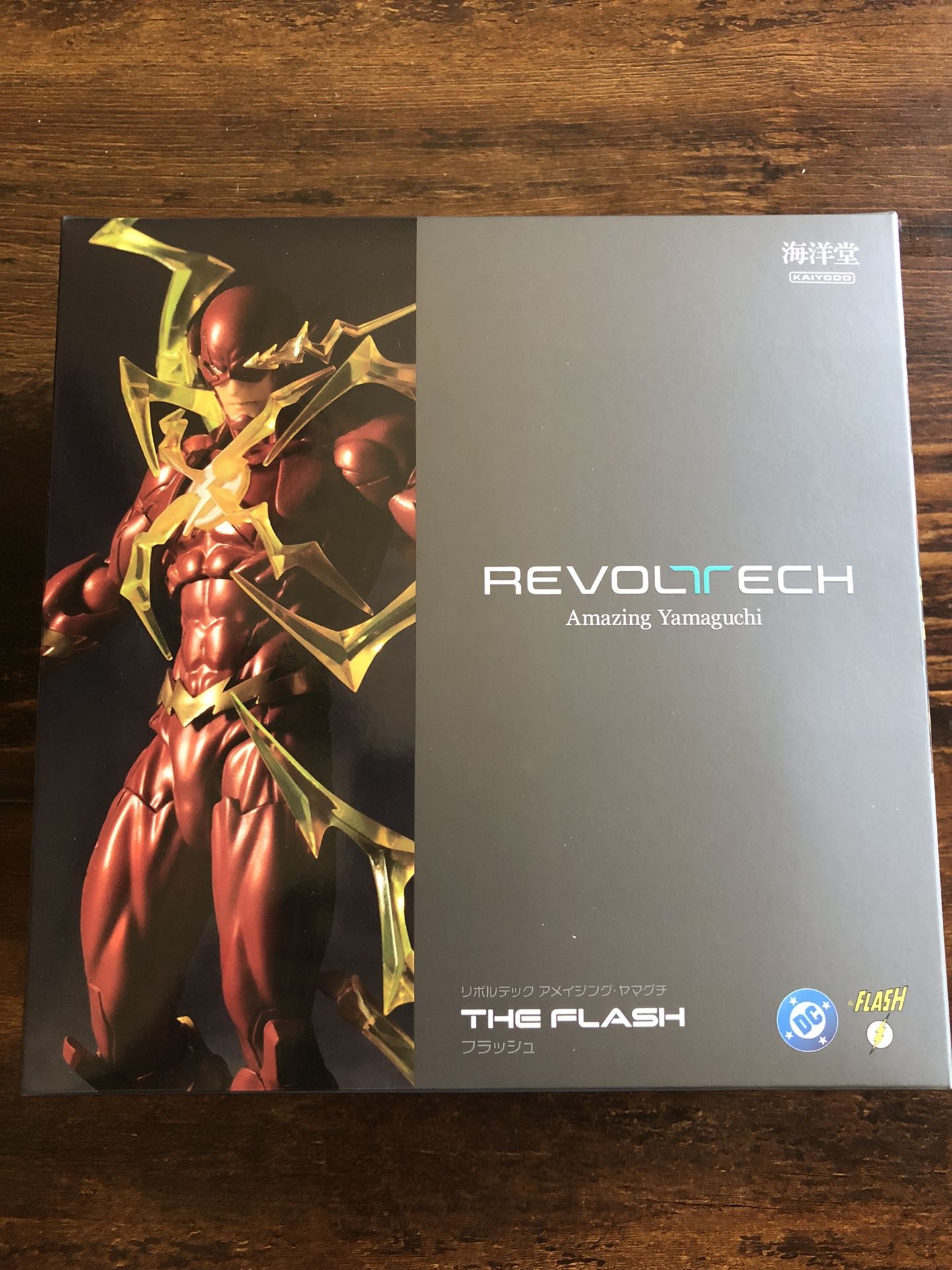 Revoltech The Flash