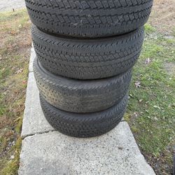 Set Of Four Continental Lt 275-65-R18 Tires