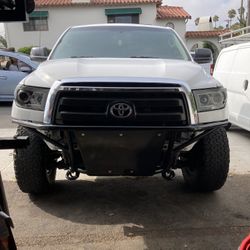Prerunner Style Tube Bumper 