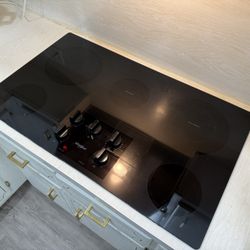 36” Whirlpool Cooktop