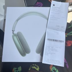 Green Apple AirPod Maxes