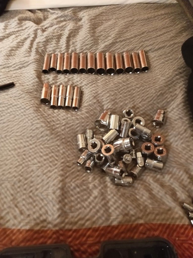 Sockets Different Sizes $1 Each Socket