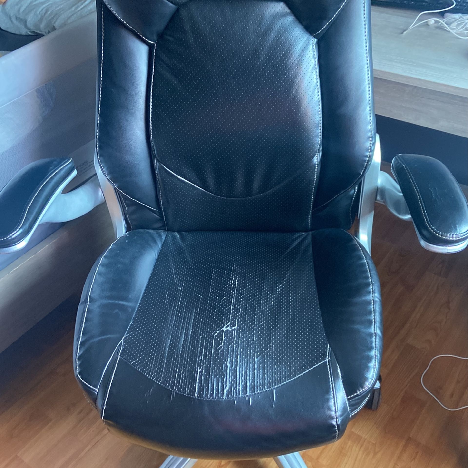 Lazyboy office chair $20