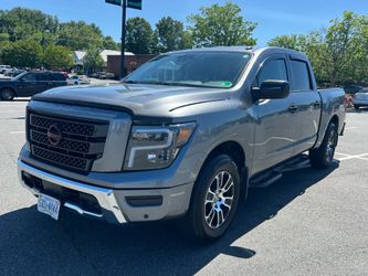 2021 Nissan Titan