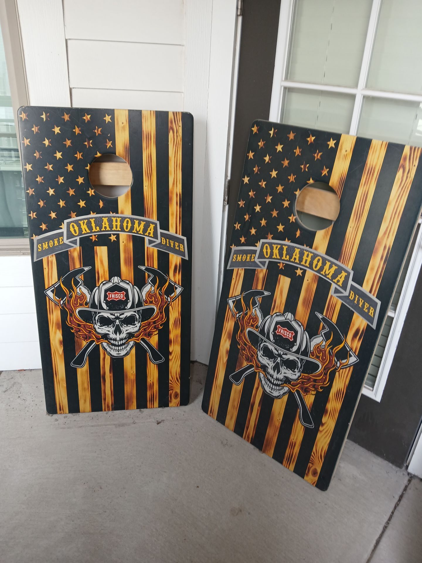 Smoke Okllahoma Diver corn Hole $60