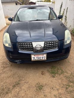 2004 Nissan Maxima