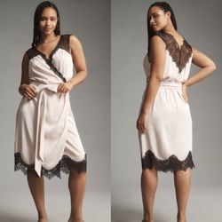 NWT $168 By Anthropologie Sleeveless V-Neck Lace Tie-Styling Wrap Midi Dress M
