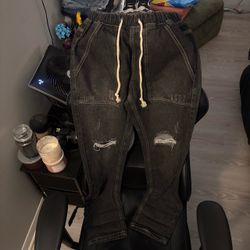 Jeans+sweatpants