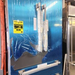 New Thermador Built In Refrigerator 42-inch 