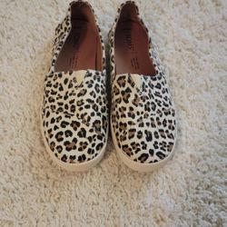 TOMS Leopard Print Flats