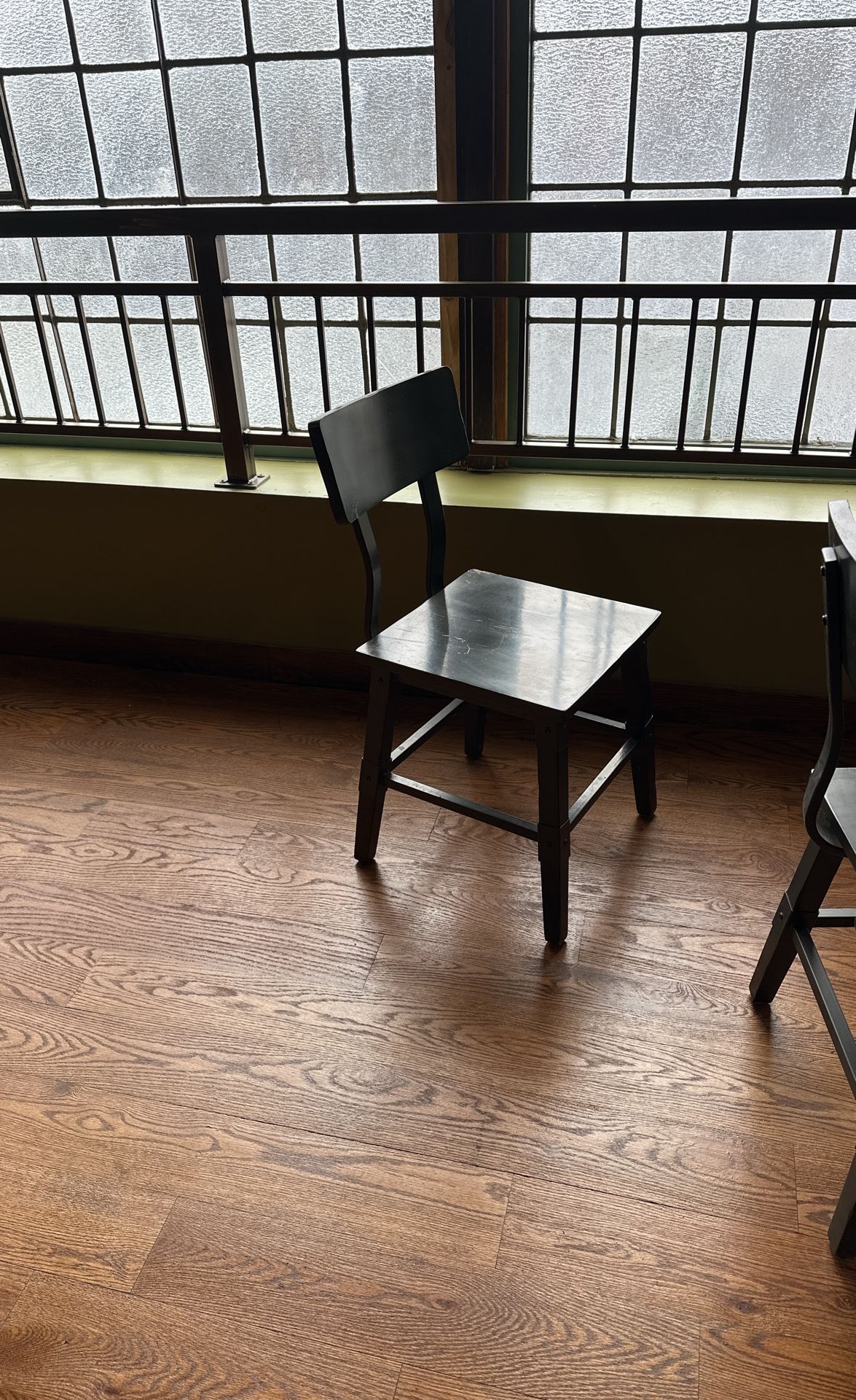 Restaurant Chairs Good Condition