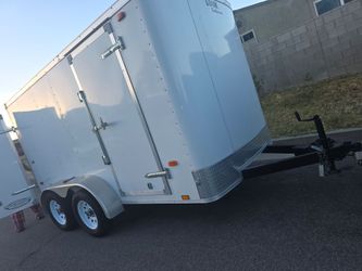Look enclosed trailer 12 ft