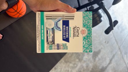 Guru Nanda professional whitening wireless lit