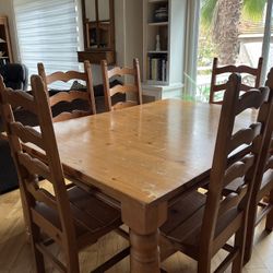 Farmhouse Dining Table w/ 6 Chairs