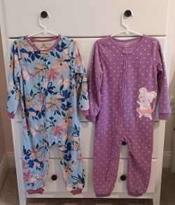 Carter's Footless Pajama Set of 2 Size 5T