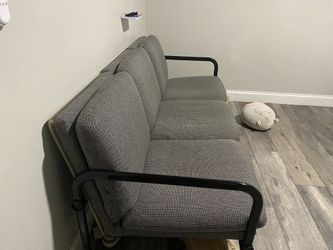 5,5 Ft Couch About 13in Wide Good Condition Comfortable